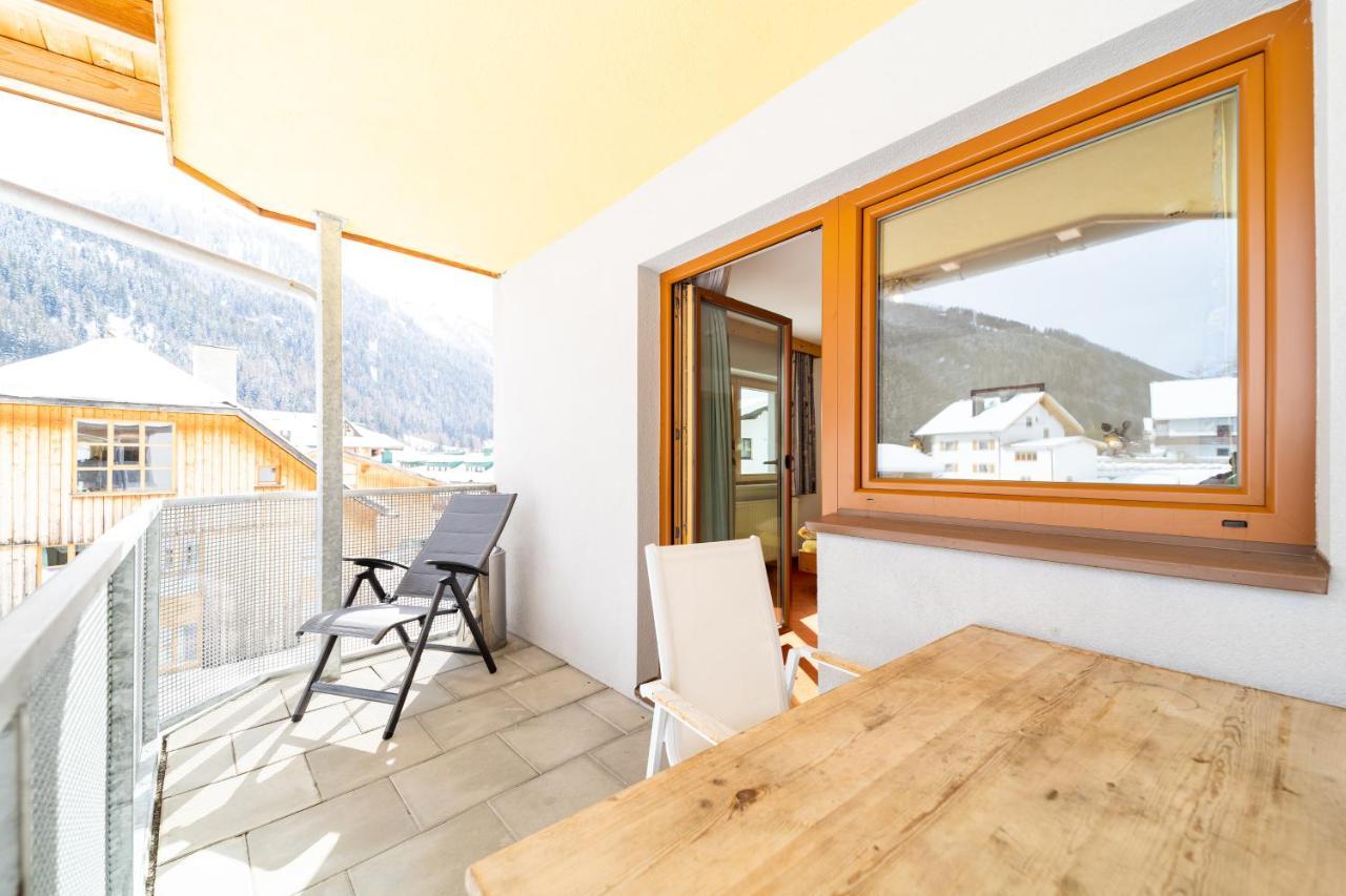 Haus Rosmarie Apartamento Sankt Anton am Arlberg Exterior foto